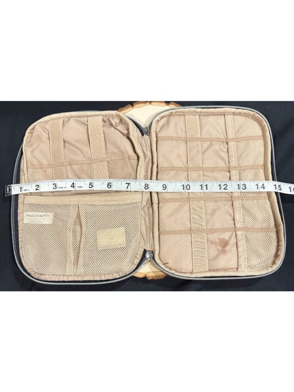 Bagsmart Quilted Black Travel Pouch Phone Cords or Makeup Brush Holder - Picture 9 of 9
